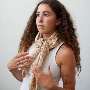 JENNY PENNYWOOD abstract cream silk noil bandana scarf